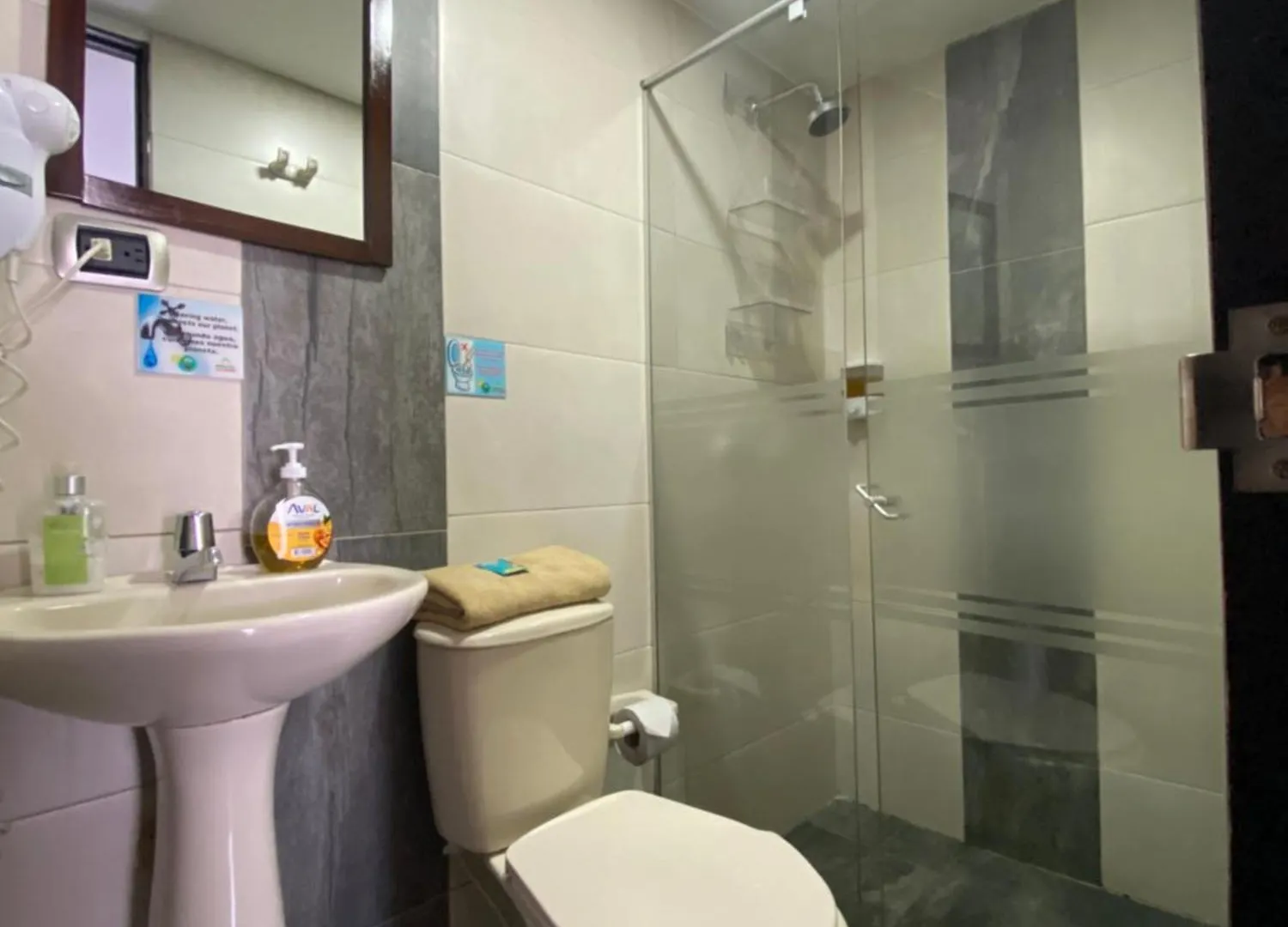 Hotel Casa Modelia Bogotá Alojamento de Acomodação e Pequeno-almoço